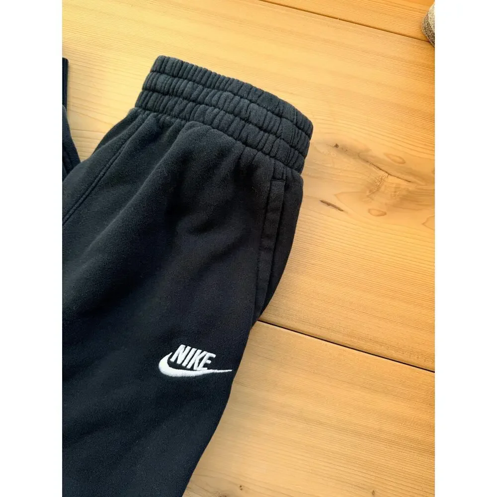 Nike Sportswear Club Fleece Joggers - Youth Medium Black